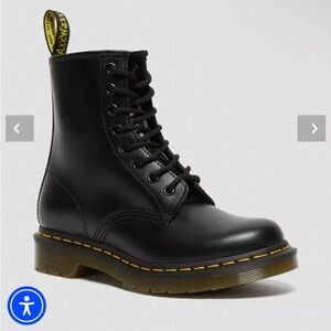 Dr. Martens 1460 Women’s Smooth Leather Lace Up Boots